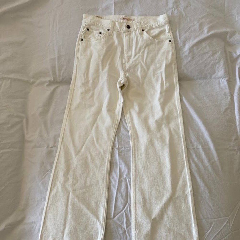 Levi's Baggy Bootcut Jeans- size 27